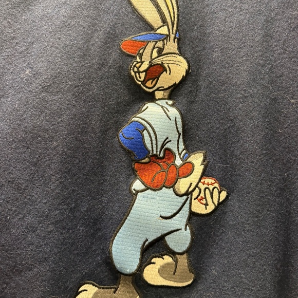 Vintage 90’s looney tunes varsity jacket - Picture 4 of 9